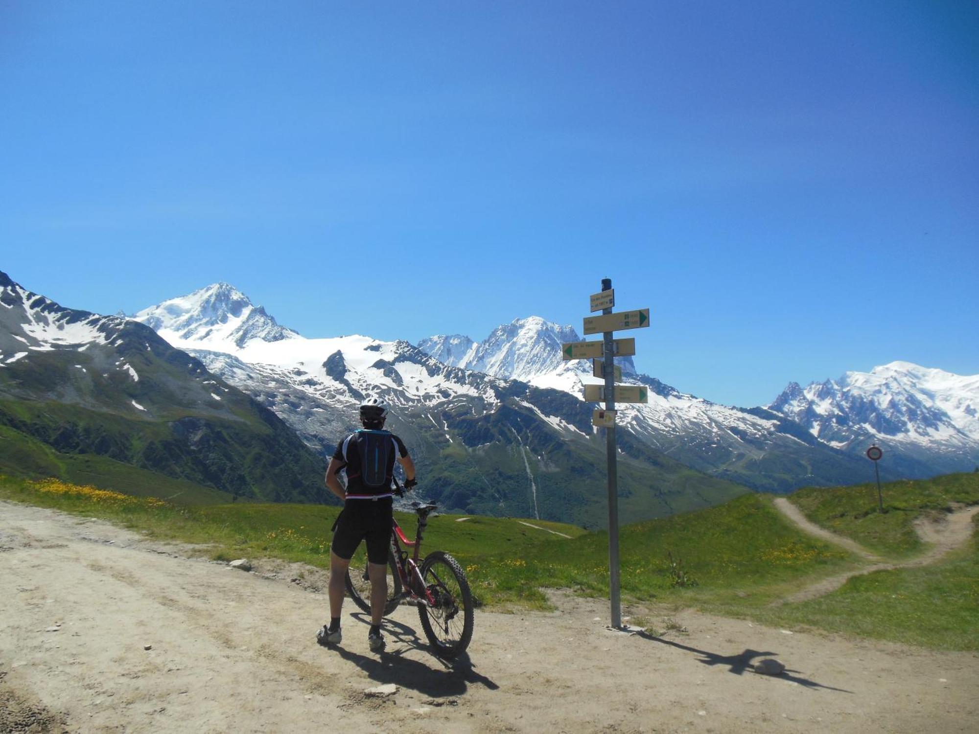 Chalet Walser A Vallorcine 13 Kms Chamonix France Bagian luar foto